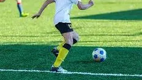 俄罗斯抛售黄金背后：财政困境下的策略转向