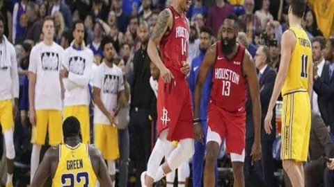 姆巴佩追平C罗33球壮举，再进5球或成皇马新王，金球奖征程路在何方？